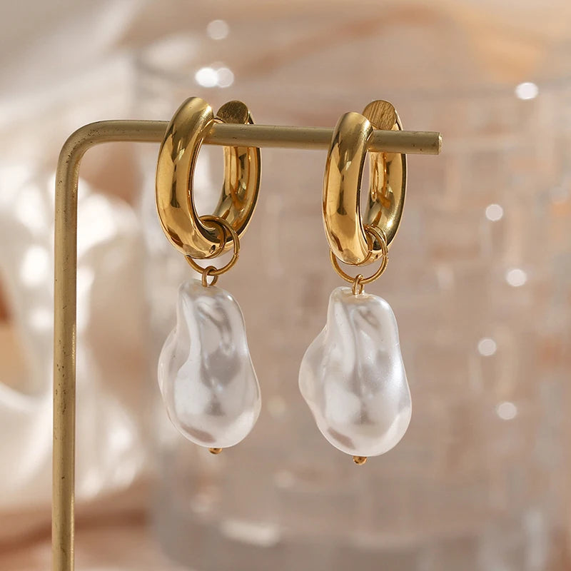 Baroque Pearl Dangle Earrings for Women