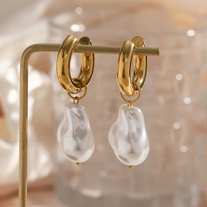 Baroque Pearl Dangle Earrings for Women