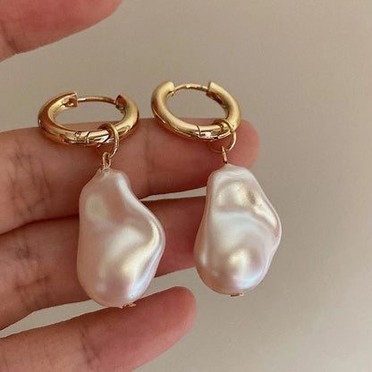Baroque Pearl Dangle Earrings for Women