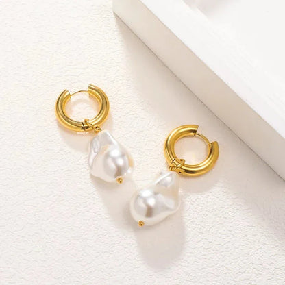 Baroque Pearl Dangle Earrings for Women